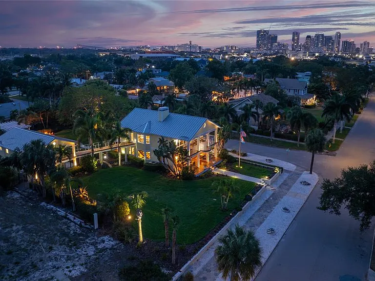Waterfront Living in St. Petersburg’s Old Southeast